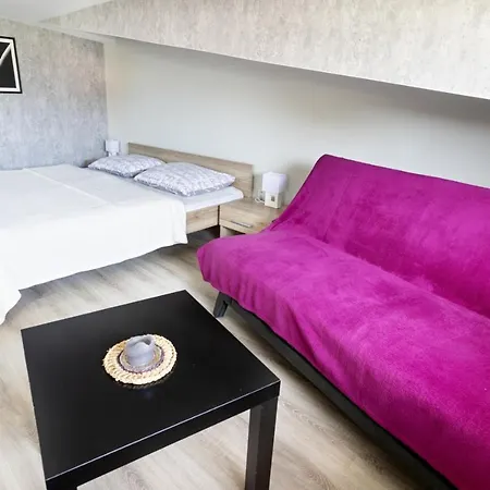 Theo Veľký Slavkov